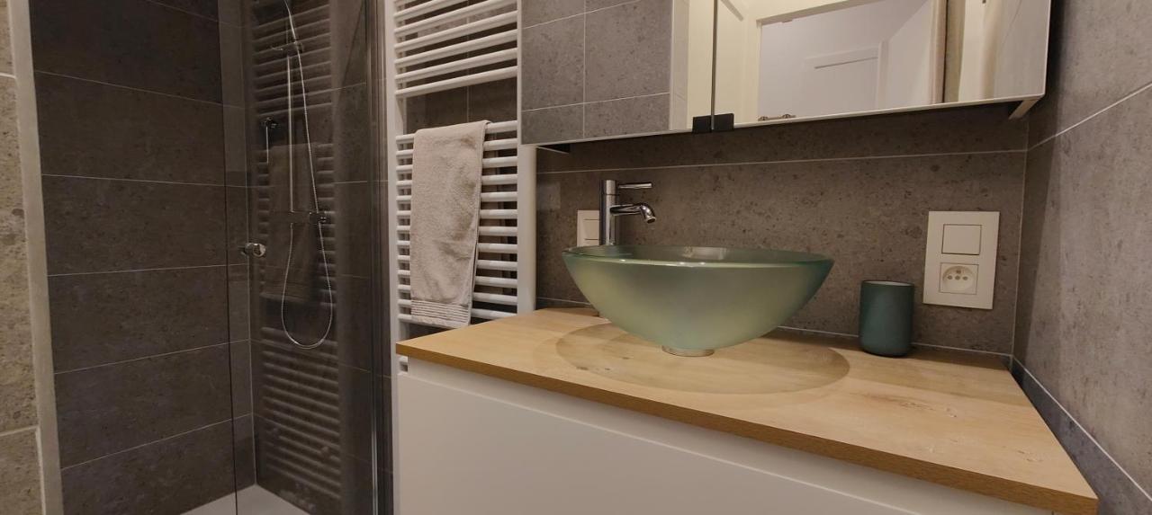 Centrum Luxe Appartement Ost 2 Plus 2 Oostende Eksteriør bilde